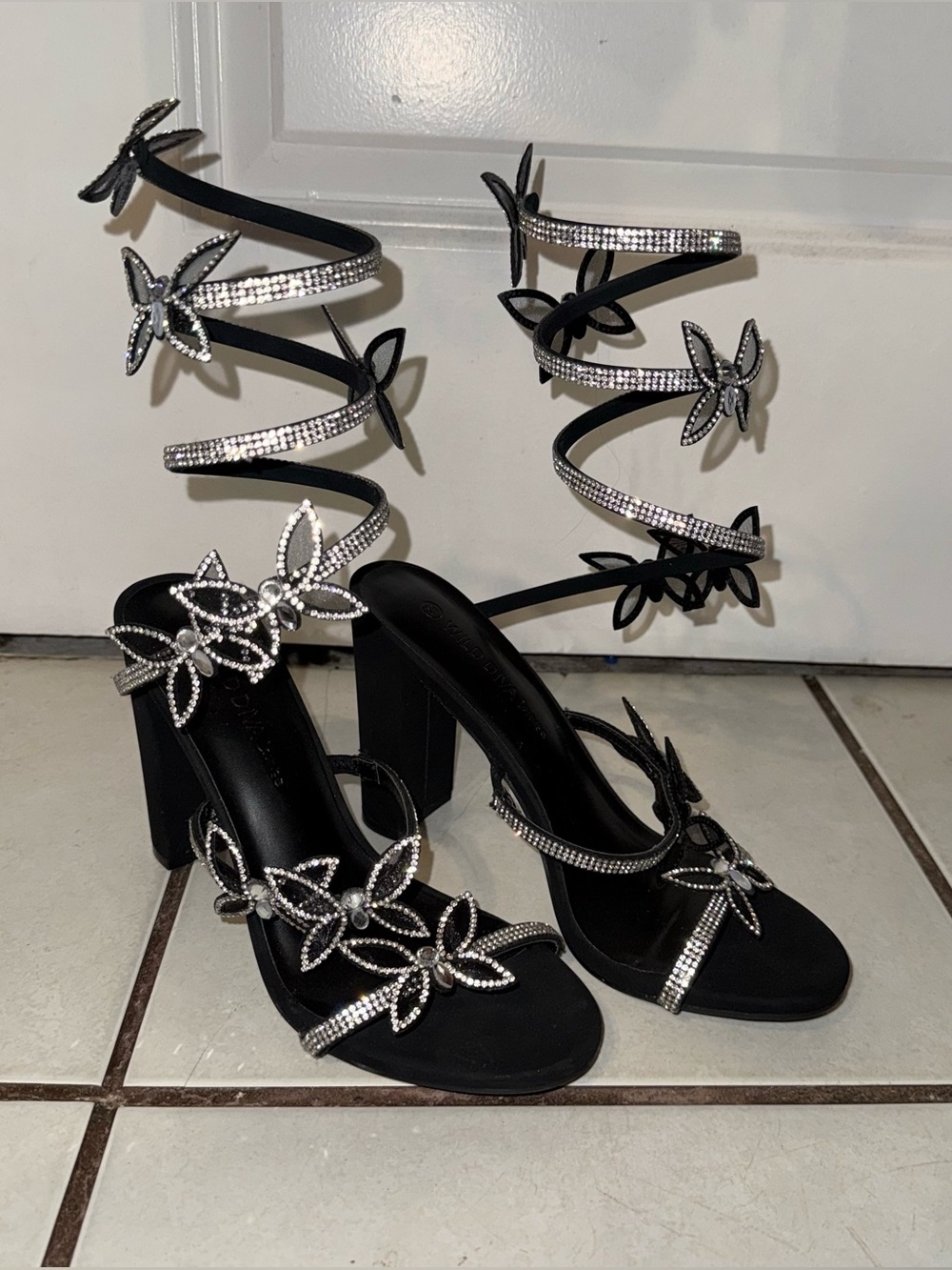 Wild Diva Women's Butterfly Rhinestone Spiral Heels Sandals